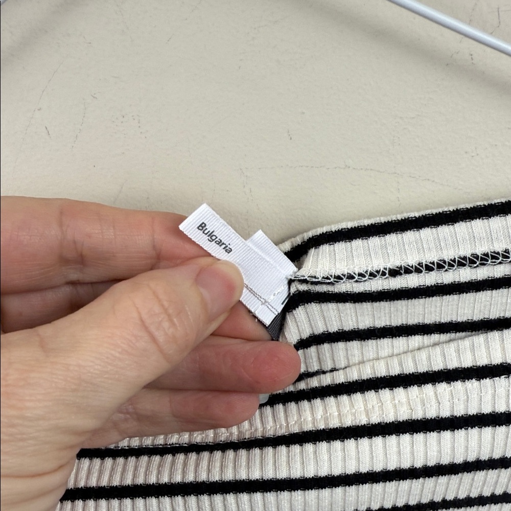 Mint velvet boat neck Monochrome Breton Striped Long Sleeve ribbed Top large - Picture 4 of 11